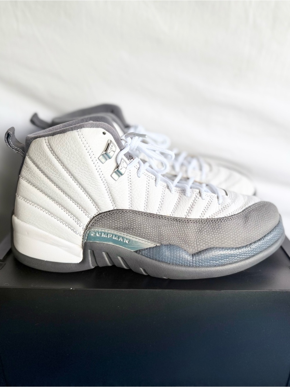 AUTHENTIC Jordan 12 Retro Dark Grey Size 10 130690-160 2019 PRE-OWNED